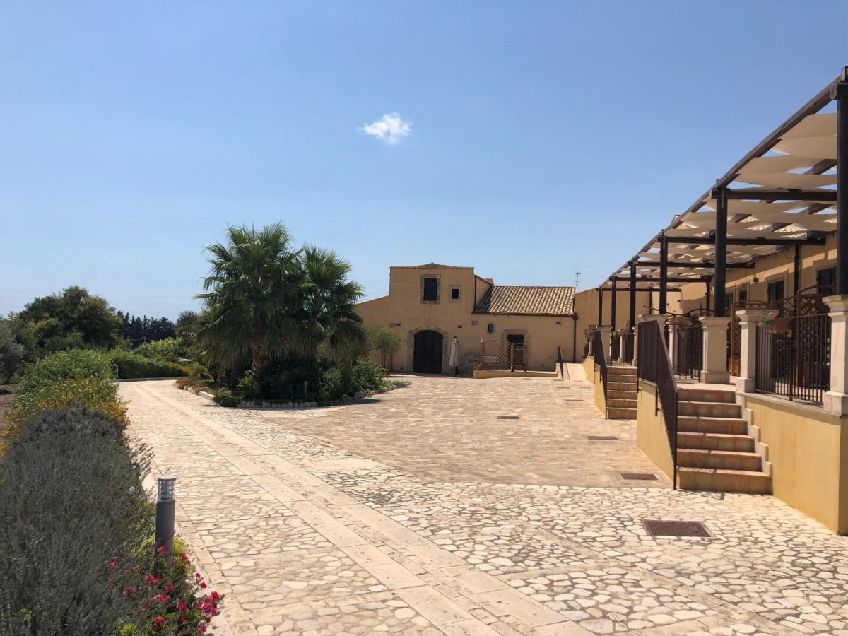Le Sorelle Del Vino Marzamemi Exterior photo
